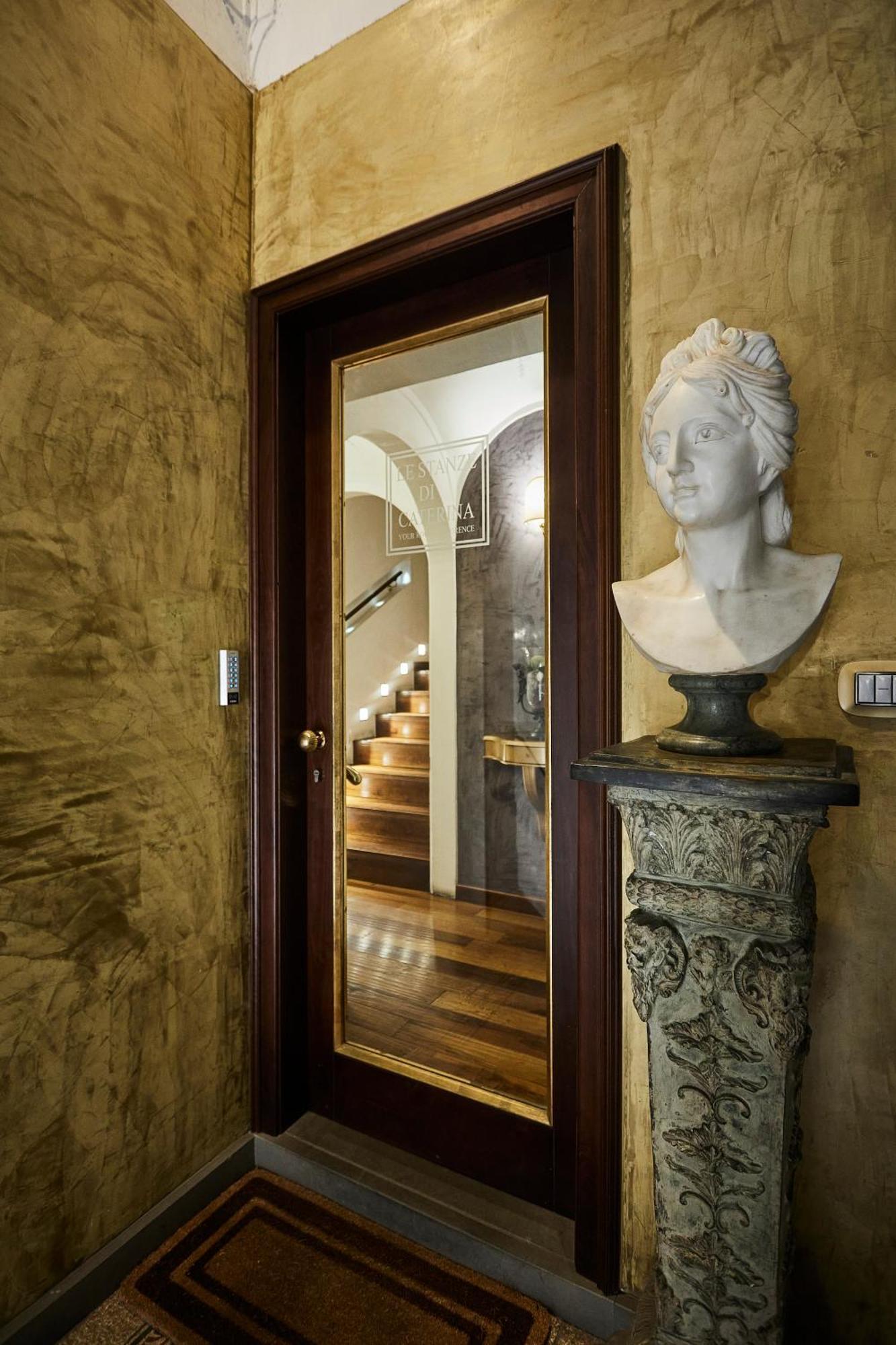 Le Stanze Di Caterina Bed & Breakfast ฟลอเรนซ์ ภายนอก รูปภาพ
